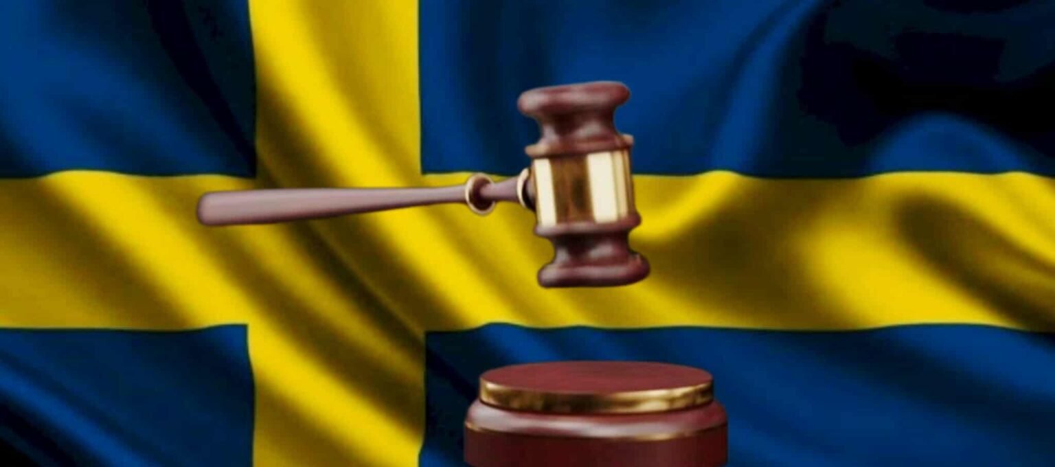 قصة ميا التي اغتُصبت في مترو الأنفاق صورة عادية