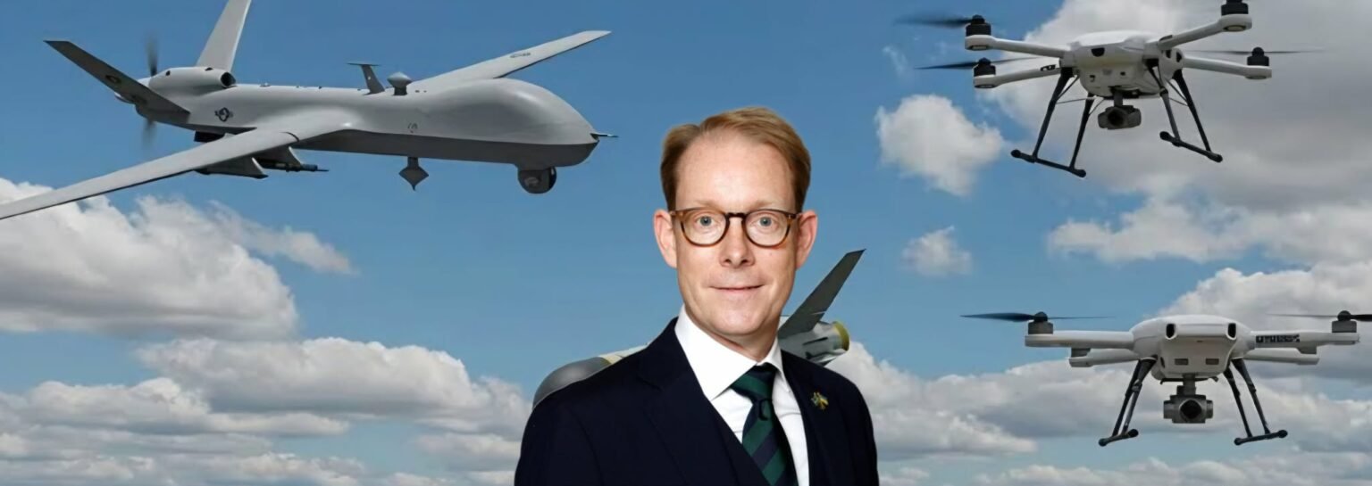 بيلستروم يدعو لبناء “جدار مسيّرات” بسلاح سويدي وزيرالخارجية السويدي السابق توبياس بيلستروم