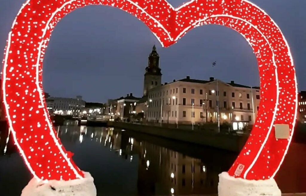 لهجة أهل غوتنبرغ تتمدد على طول الساحل الغربي