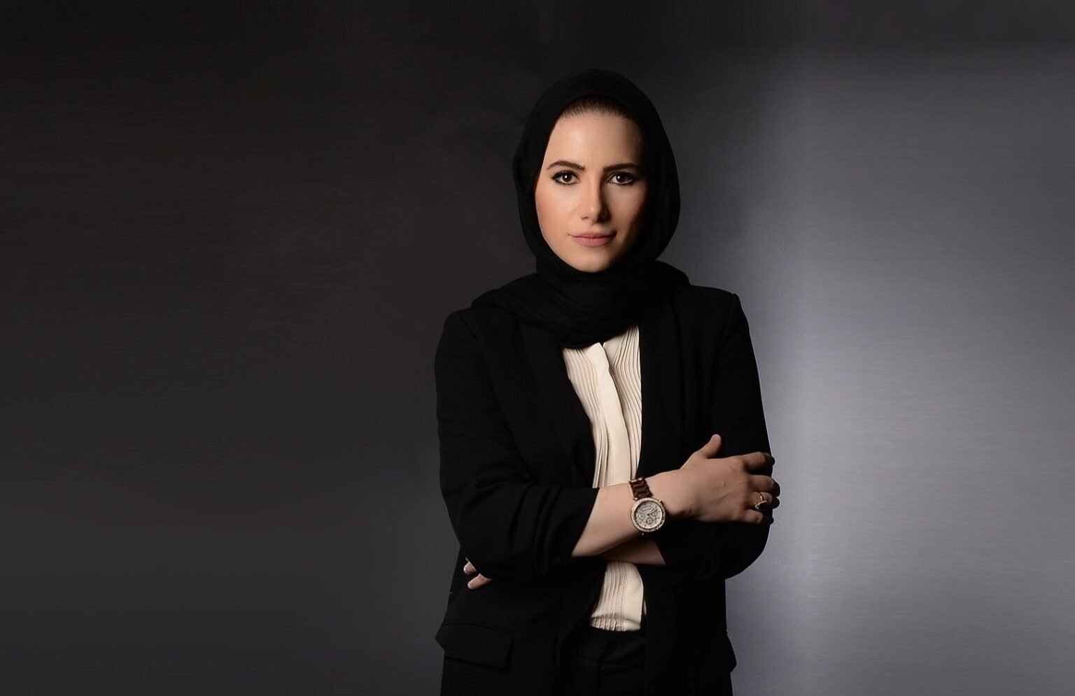 البيكيني والتمزق الهوياتي في رواية مايا الحاج