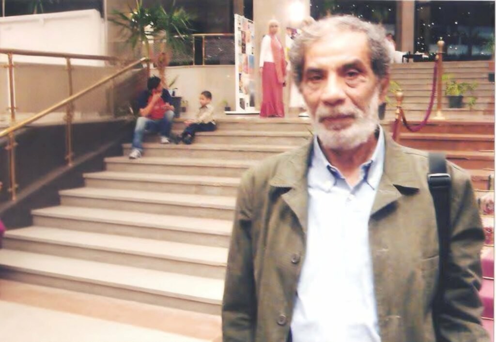 بورتريه للفنان الراحل صلاح مرعي، رائد هندسة الديكور في السينما المصرية